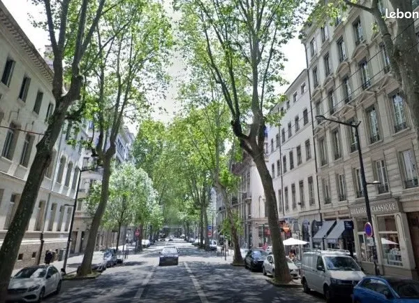 Local commercial 109 m²