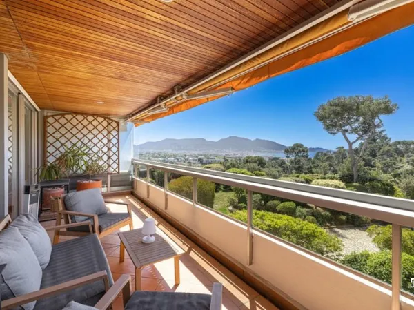 TABLEAU VIVANT - Appartement T4 de 140 m2 - Terrasses - Vue pano