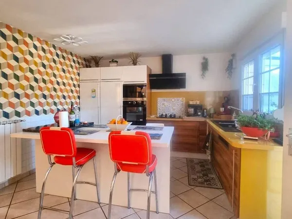 Maison de plain-pied 5 pièces 102 m²