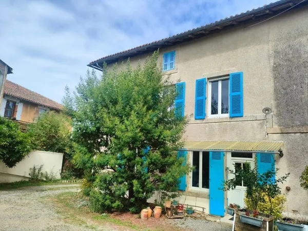 Maison de Charme à Biennac