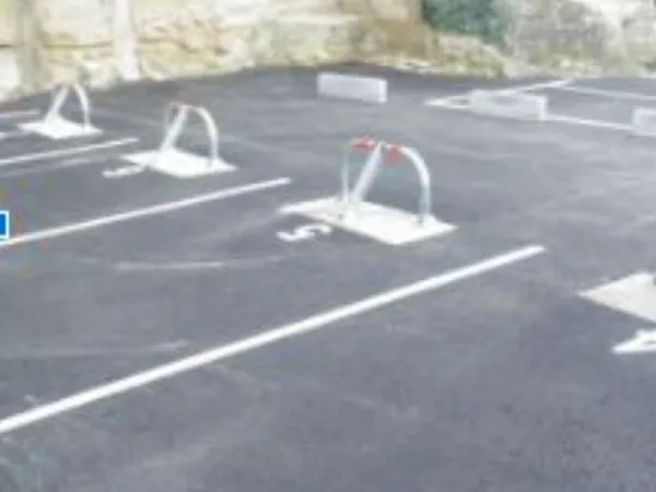 Stationnement Location Barbentane   50€