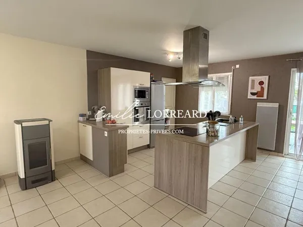 Maison Champagné 5 pièce(s) 122 m2