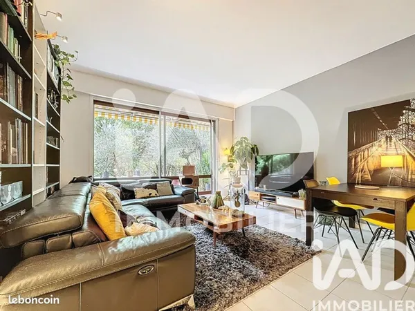Appartement 2 pièces 65 m²