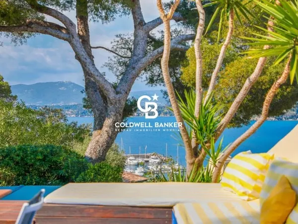 Maison atypique et terasses vue mer aux Oursinières, plage à pied - 83220 Le Pradet