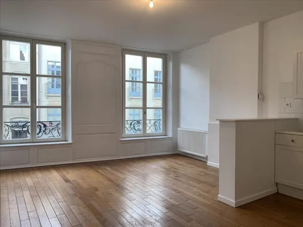 T2 EQUIPE - RUE DES DOMINICAINS - NANCY