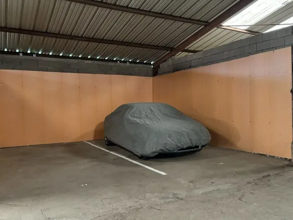 Emplacement voiture