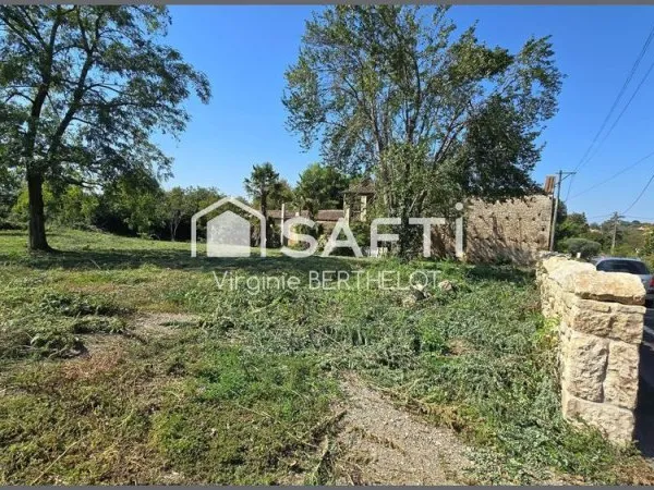 TERRAIN ARBORE/ CONSTRUCTIBLE D'ENVIRON 964 M2 SITUE SUR LA COMMUNE DE SAINTE -OUENNE !