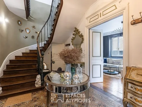 Maison bourgeoise de ville et son loft en annexe