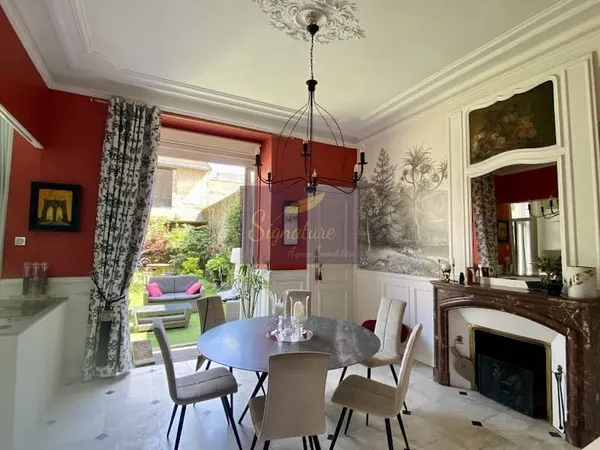 Propriété 11 pièces 330 m²