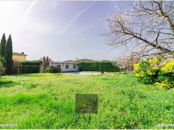Terrain constructible 400m²