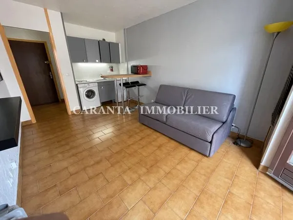 Vente Studio Sainte-Maxime hyper centre ville avec plage imm
