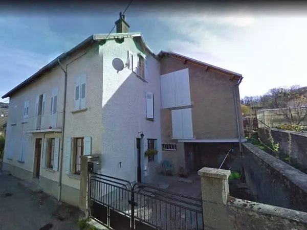 Maison 10 pièces 163 m²