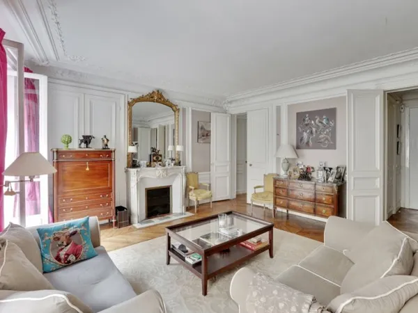 À acheter à Paris 17 : appartement avec Etude Finzi Transact