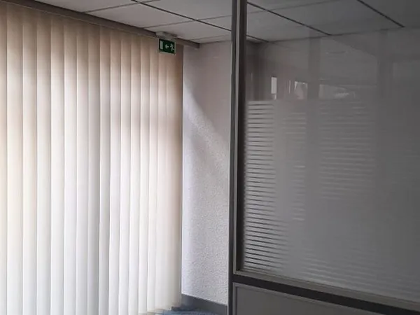 Bureau 86 m²