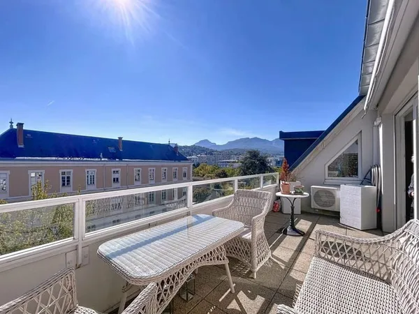 Appartement 5 pièces 115 m²
