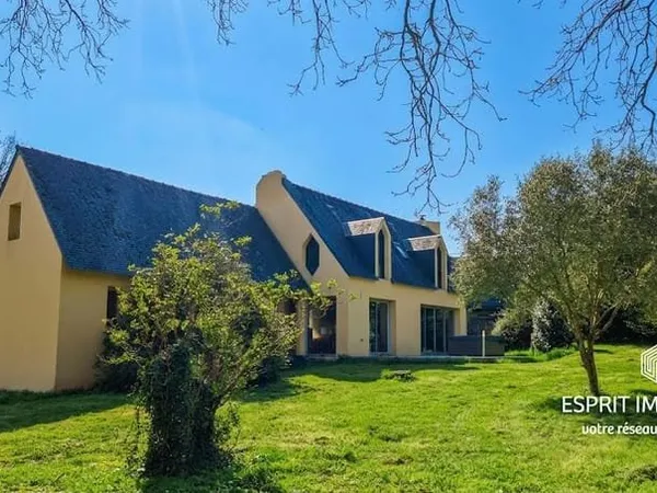 Maison 8 pièces 150 m²