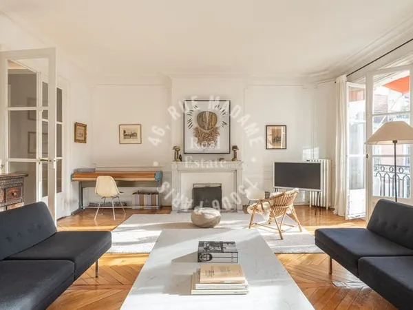 Appartement Paris 6 pièce(s) 160 m2