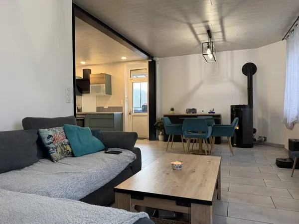 Corps de ferme rénové Secteur Juniville sur 2520m2 de terra