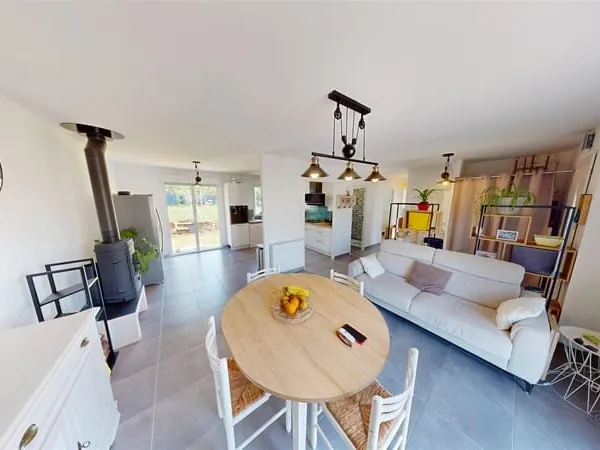 Pavillon Plain-Pied À Vendre