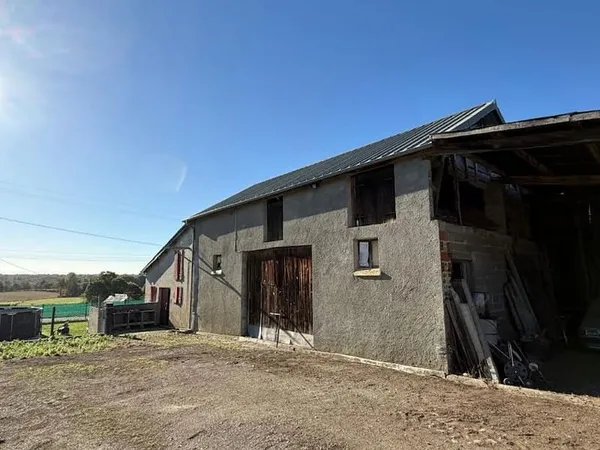 Ferme 2 pièces 145 m²