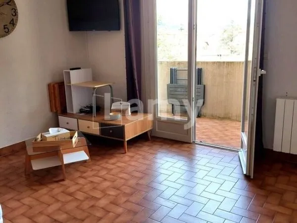 Studio 1 pièce 29 m²