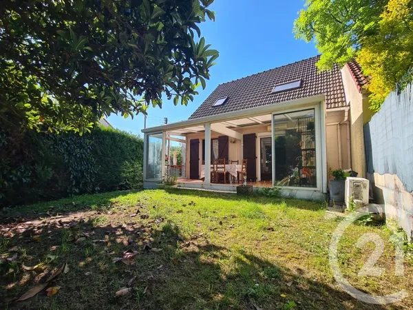Maison 6 pièces 117 m²