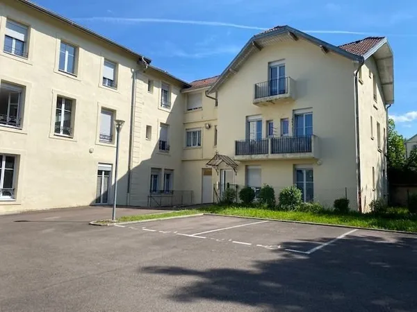 BEAU T3 PROCHE THERMES LUXEUIL LES BAINS