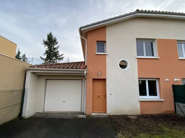 maison mitoyenne F/4 - limite lyon 8ème