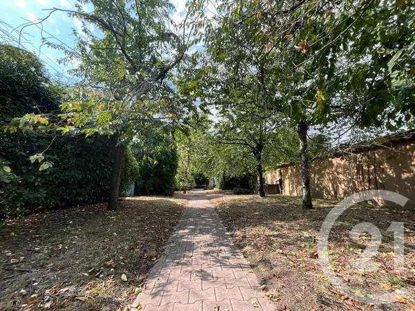 Maison 8 pièces 174 m²