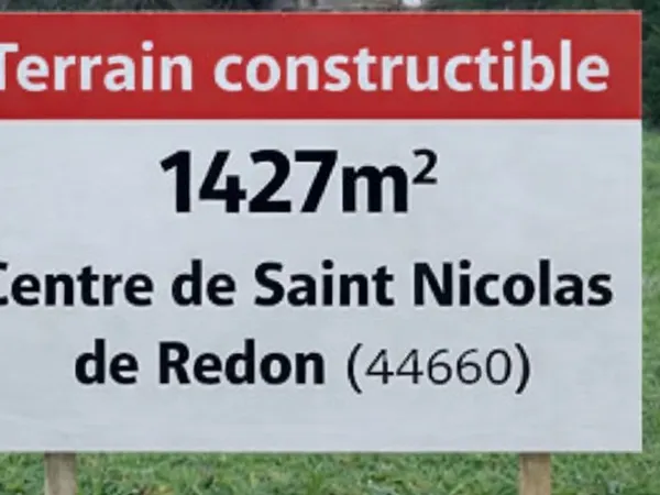 Terrain 1 kms du bourg de st nicolas de redon 1427 m2