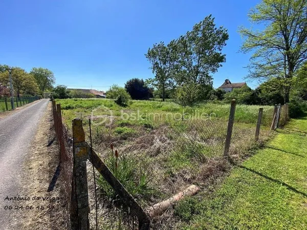 Terrain constructible 1031 m²