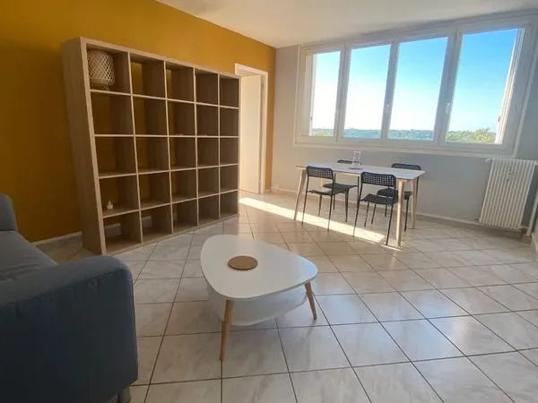Appartement 4 pièces 80 m²