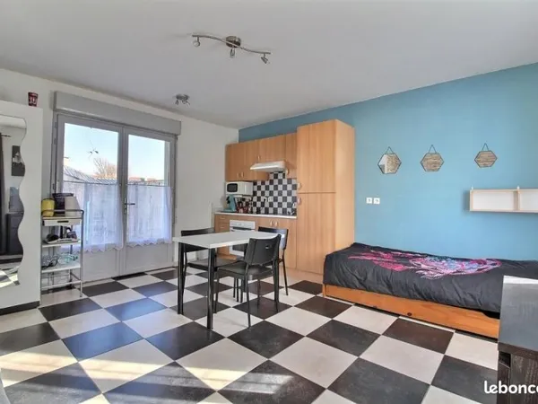 Studio 1 pièce 23 m²