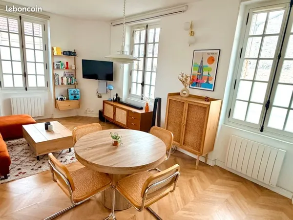 Appartement lumineux en duplex T3 61m² - Senlis