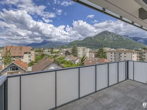 Coup de coeur pour ce T2 à Annecy le Vieux !