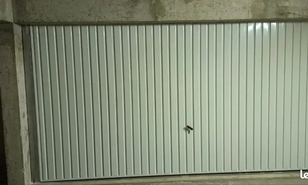 Garage double place Bellevue