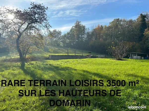 Cède terrain-3500m² non constructibles sur les hauteurs de Domarin