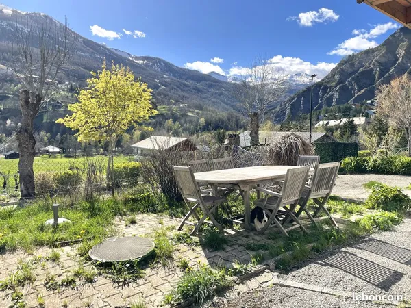 Charmante maison avec appartement indépendant à vendre à Allos