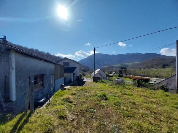 Maison-garde-barriérede 90 M2