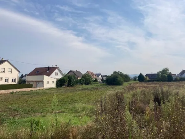 Terrain en individuel 639 m²