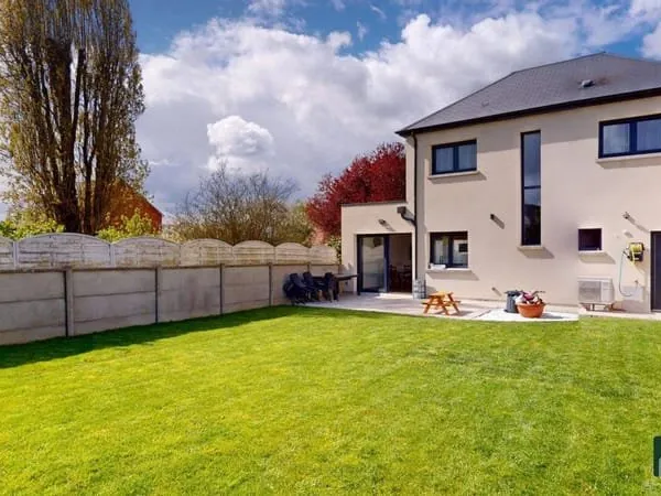 Maison 5 pièces 104 m²