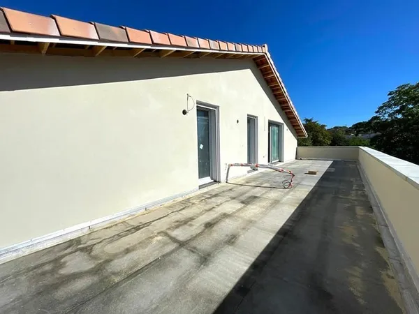 Appartement L Union 4 pièces 102 m2 + 35 m2 de terrasse en bois