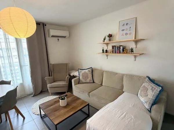 Colocation T3 meublé 2 chambres - Clim - Parking - Marseille 9e