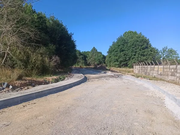 Terrain 8630 m²
