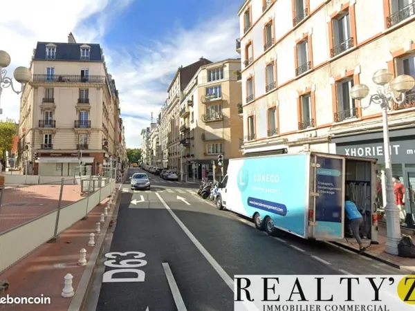 Local commercial 104 m²