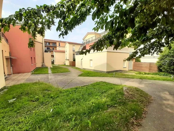 SAINT-ETIENNE - A VENDRE - APPARTEMENT T4 - GARAGE DOUBLE -