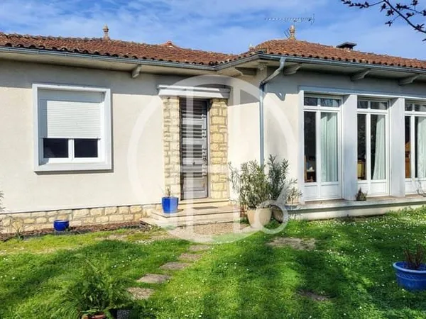 Maison de plain-pied 5 pièces 96 m²