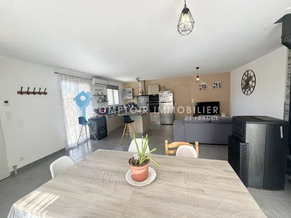 Villa 4 pièces 82 m²