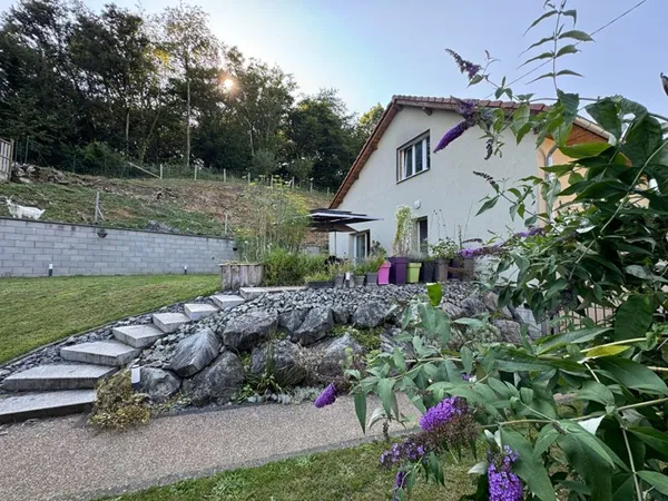 Maison 4 pièces 143 m²