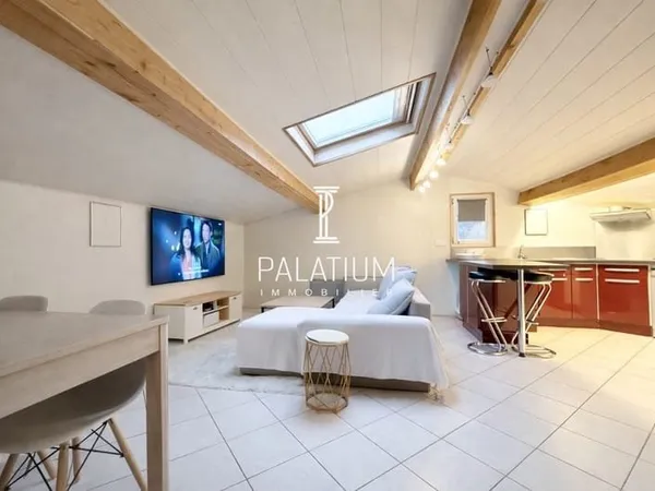 Super appartement T3 centre ville de Sisteron